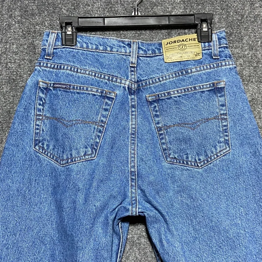 Vintage Jordache 90s High Waisted Straight Leg Blue Mom Jeans Size 11/12 Long